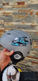 Prilba na lyžovačku - 7