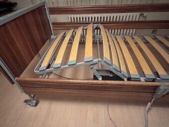 Polohovacia postel - 7