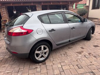 Renault Megane 1.6 16v - 7