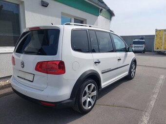 VOLKSWAGEN TOURAN CROSS 2,0TDI 103KW - 7