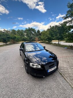 Audi a3 8p Sportback 2.0 TDI Black Edition - 7
