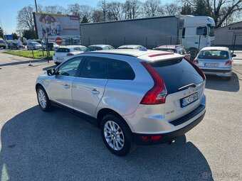 Volvo XC60 2.4 diesel, 136kW, AT/6, 4x4, rok:12.2008. - 7