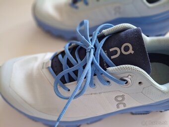 Damske bežecké On Cloudventure - 7