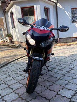 Honda cbr 1000rr fireblade - 7
