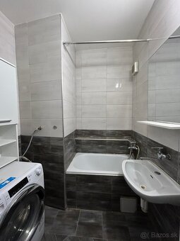Ponúkam na predaj prerobený 1 izbový byt v Kalnej nad Hrono - 7