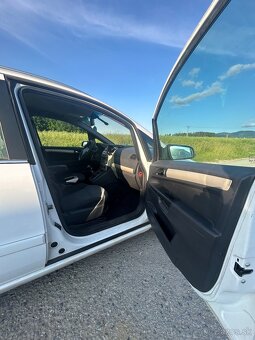Opel Zafira 2008 r - 7