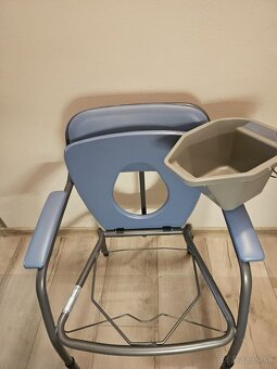 toaletná stolička - mobilná toaleta - 7