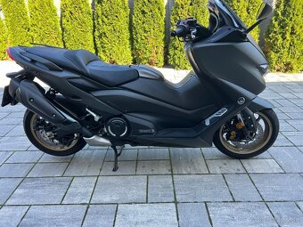 Yamaha T-Max 560 tech - 7