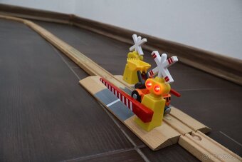 Drevený vláčik draha - 7