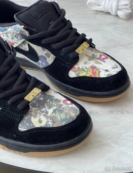 Nike SB Dunk Low x Supreme Rammellzee - 7