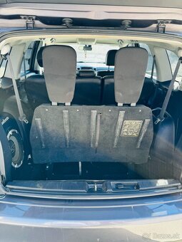 Mitsubishi Outlander 2.2 130kW 7-miestny,manuál - 7