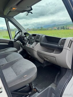 Peugeot Boxer Valník 7Miestny 2.2HDI 74KW RV 2010 - 7