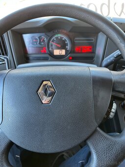 Renault Midlum 270DX - 7