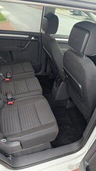 Touran 2.0tdi 7-miestny - 7
