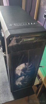 Predam pocitac vhodný aj na hry, pracu atd...TOP cena - 7