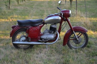 jawa 250 353 otvorene sanie s platným TP - 7