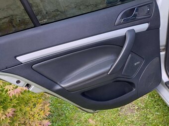Škoda Octavia 2 facelift 2.0tdi RS interiér - Možná výmena - 7