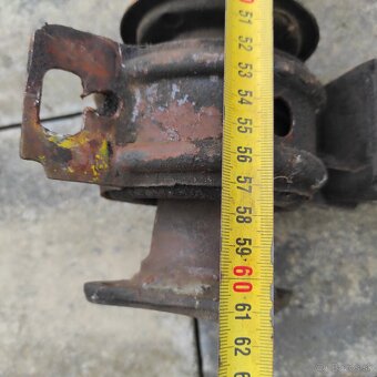 Podvozok,kardan,priruba - 7