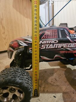 Predam autíčko so spalovacím motorom Traxxas nitro stampede - 7