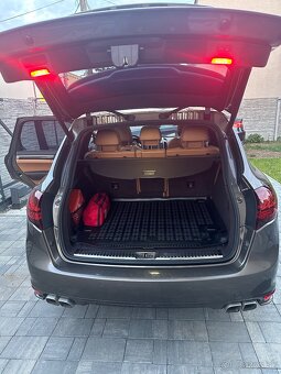 Porsche Cayenne S 4.2 diesel V8 biturbo GTS - 7