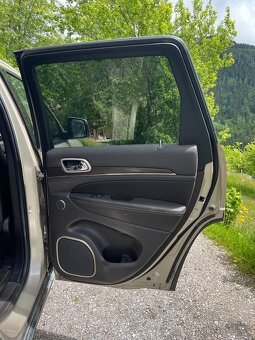 JEEP GRAND CHEROKKE - 7