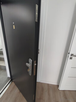 PRENÁJOM komplet zariadený 2 izbový byt v meste Šurany. - 7