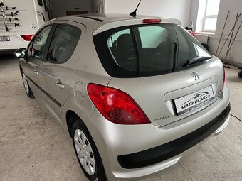 Peugeot 207 5DVÉŘ 1.4i PŮVOD ČR + ZIMNÍ KOLA - 7