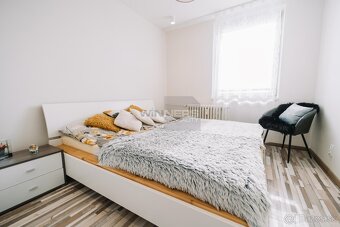 Prenájom - zrekonštruovaný 2i byt pri OC Galéria - 7