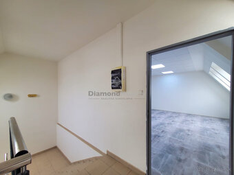 LUX Kancelárie oproti HORNBACHU - 7