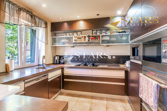 Rodinný dom, ktorý si zamilujete Komfort, priestor a súkrom - 7