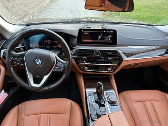 BMW 530xD, 195 kW, rv. 2020, stav km: 92000, automat. - 7