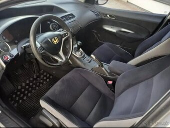 HONDA CIVIC 5DR 2.2CTDI. 103KW - 7
