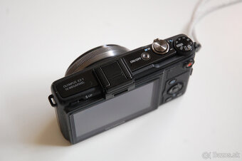 Olympus XZ-1 ....F1.8 - 7