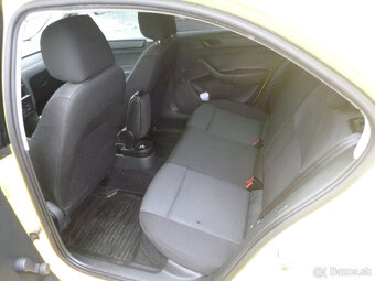 Škoda rapid 1,4Tdi 2015 - 7