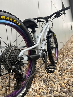 Detský bicykel TREK Wahoo 20 Trail Plasma Grey Pearl 2025 - 7