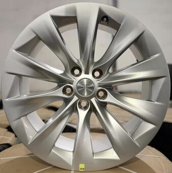 TESLA S R19 ORIG.ALU/ZIMNÉ PNEU/TPMS - 7