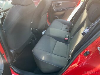 yaris 1,33 - 7