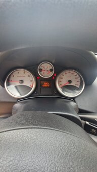 Peugeot 207 - 7