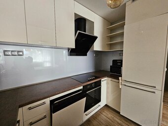 Prenájom 2 izbového apartmánového bytu - 7
