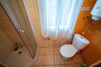 DREVENICA, NOVÁ STRECHA, NOVÉ PRÍPOJKY IS, LUDROVÁ - 7