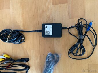 Nintendo Entertainment System NES konzola + 4x Mario modul - 7