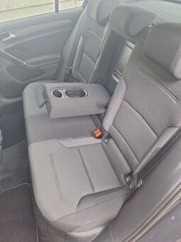 Predám Volkswagen E-Golf s elektromotorom - 7