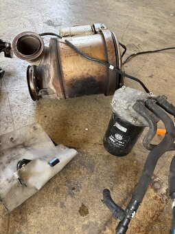 Rozpredam motor 1.6tdi 77kW CLHA CLHB - 7