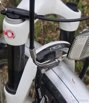 Trekingovy cross bicykel  damsky ram 16 pneu 28/29 - 7