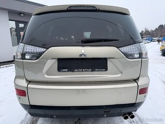 Mitsubishi Outlander 2.2 DI-D Intense - 7