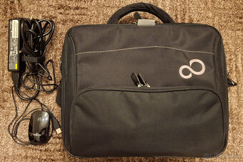 Fujitsu LifeBook E736 + taska a mys - 7