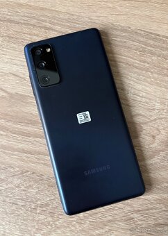 Samsung Galaxy S20FE 128GB - 7