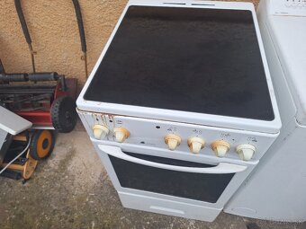 Elektricky sporak 1 - 7