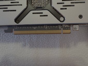 AMD Radeon VII 16 GB - 7