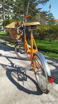 KOMPLETNE ZRENOVOVANA RETRO SKLADAČKA - 7